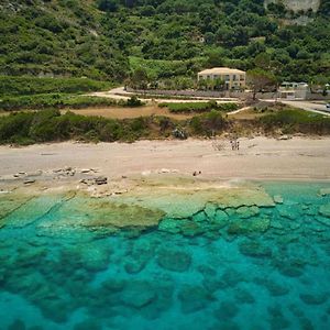 Petani Beach Suites